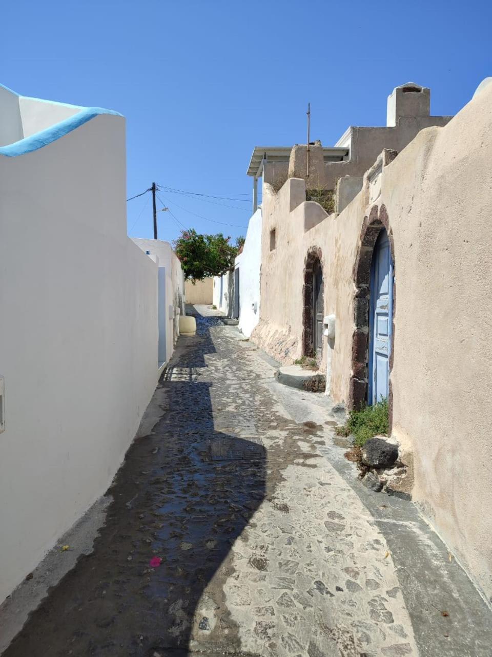 Fira Comfort Rooms Buitenkant foto