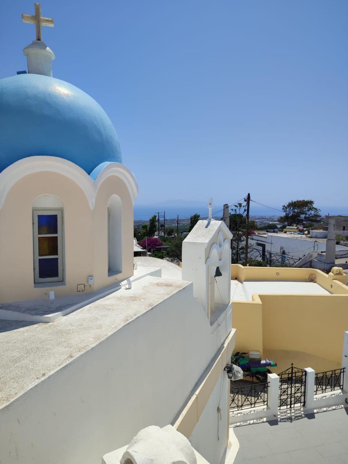Fira Comfort Rooms Buitenkant foto
