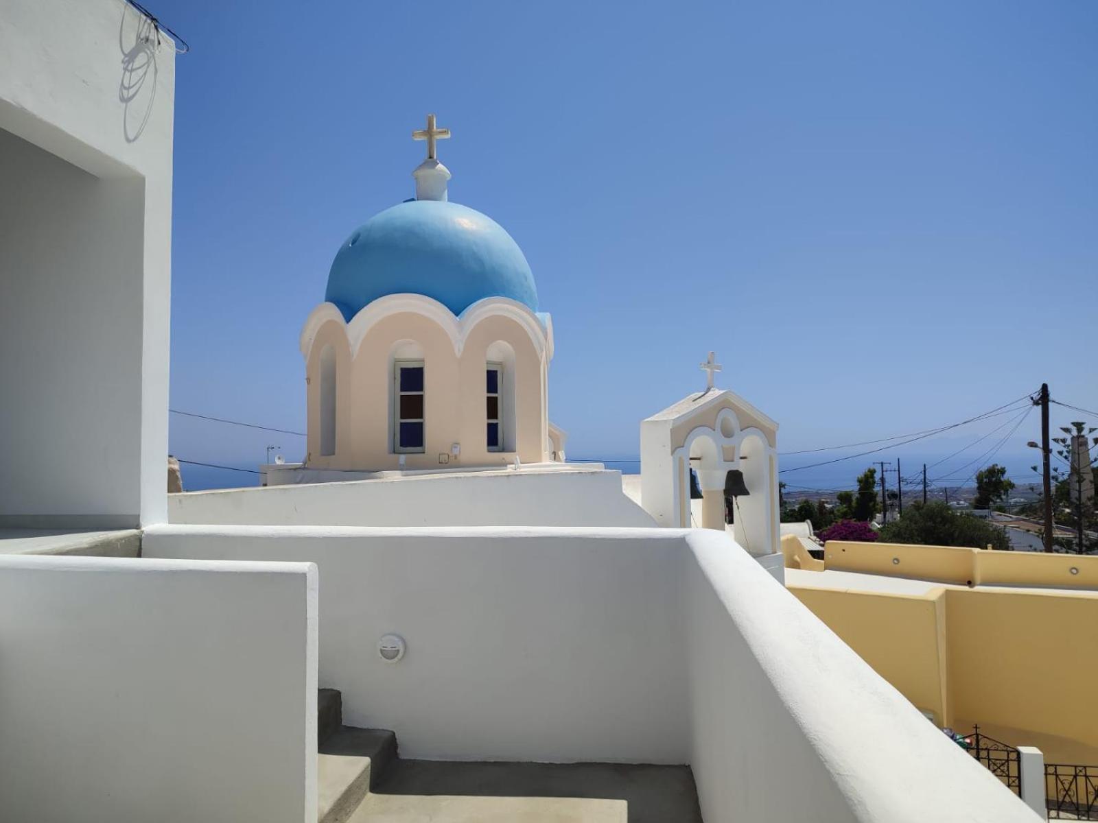 Fira Comfort Rooms Buitenkant foto