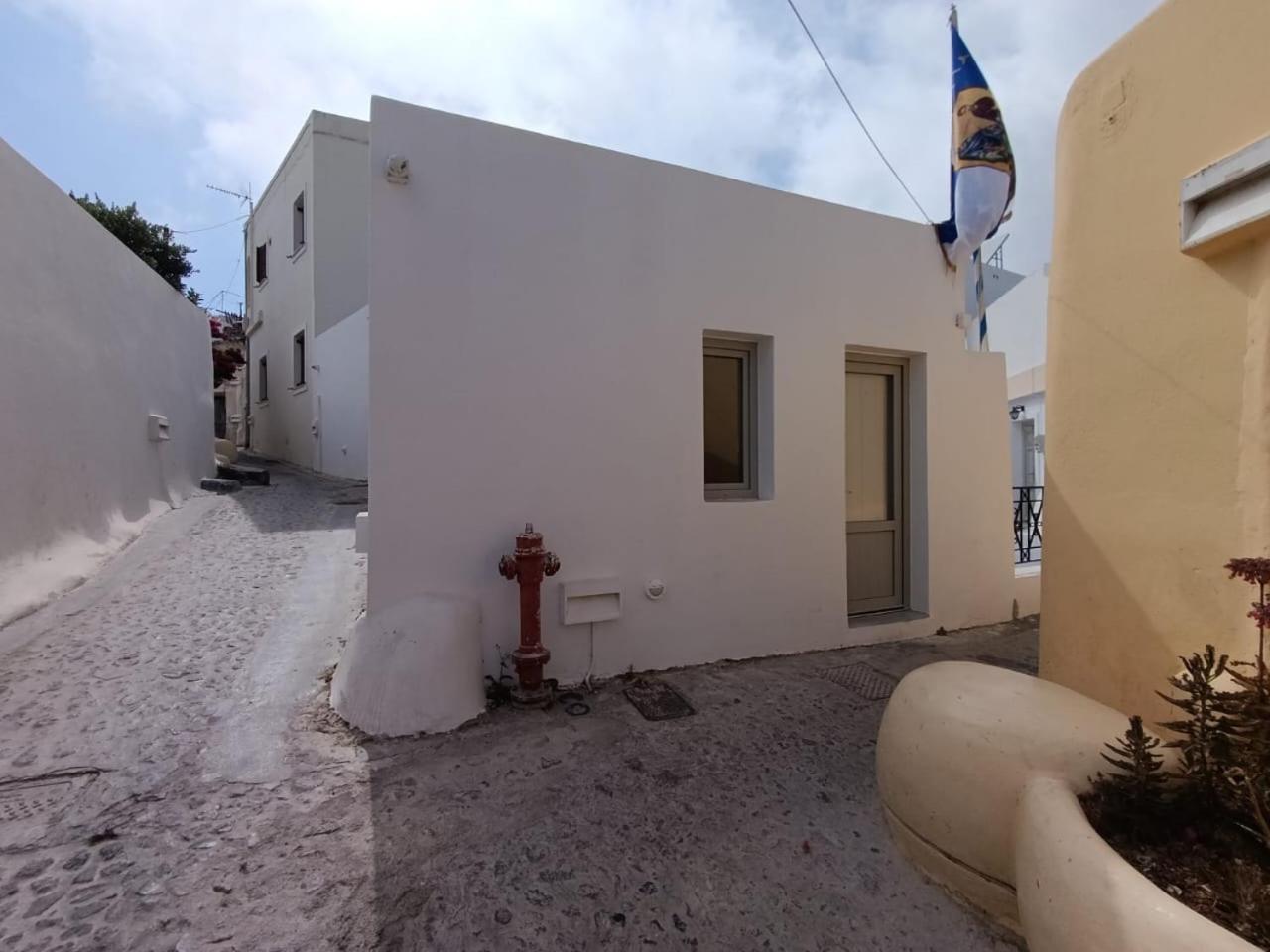 Fira Comfort Rooms Buitenkant foto