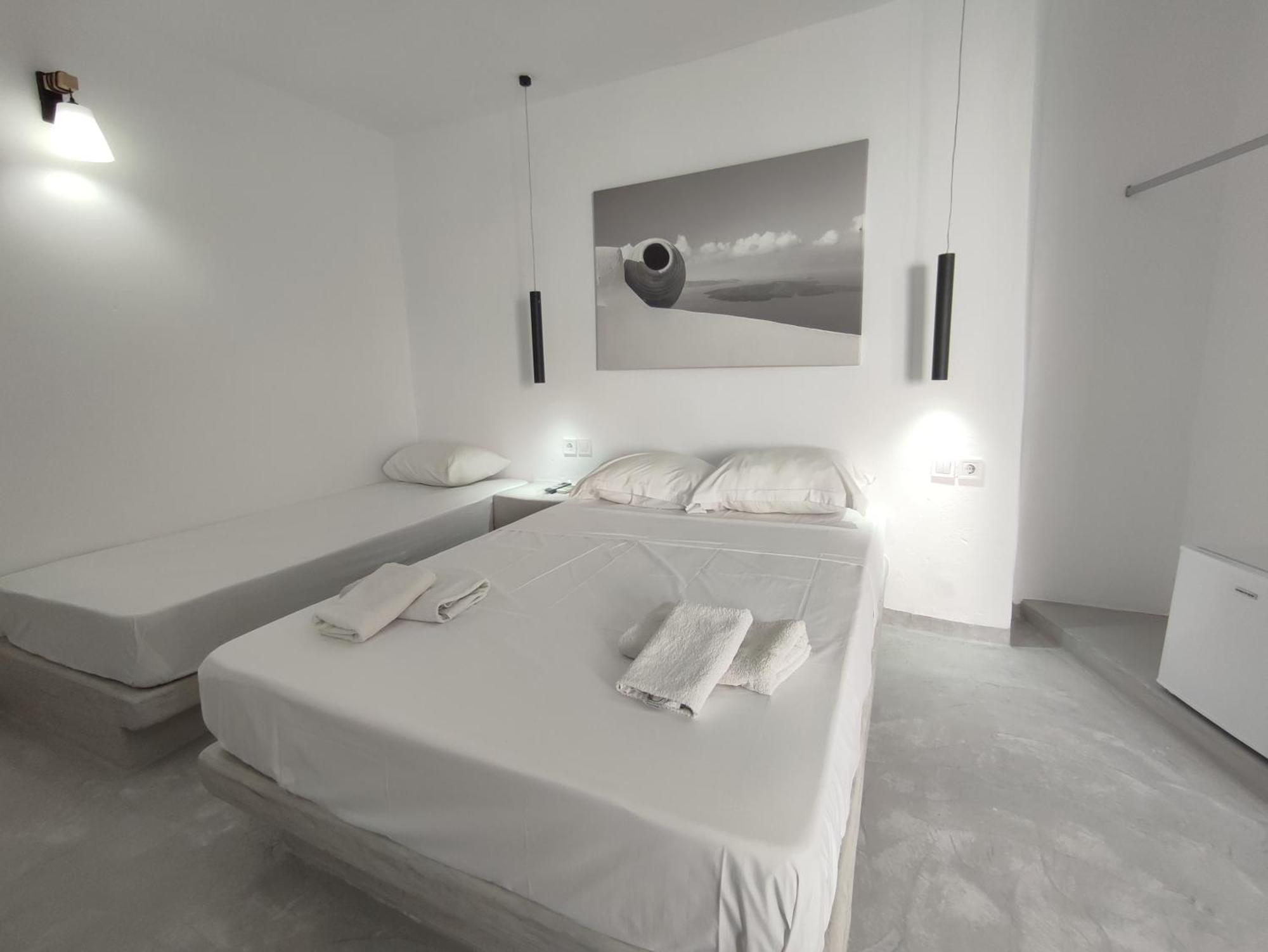 Fira Comfort Rooms Buitenkant foto
