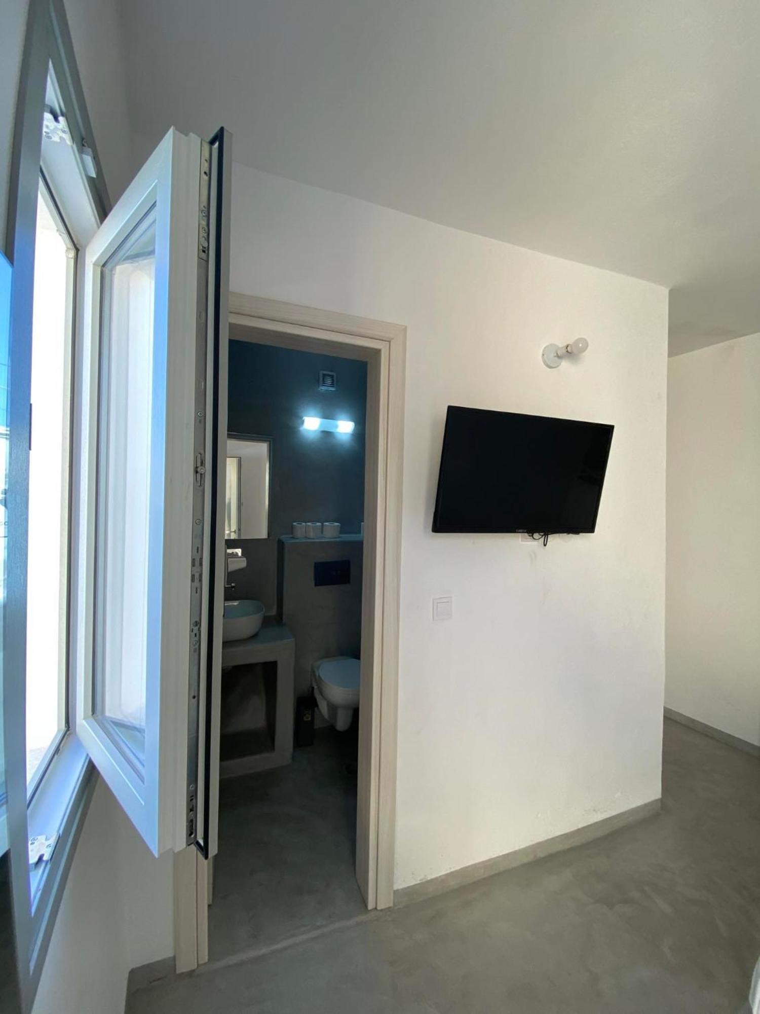 Fira Comfort Rooms Buitenkant foto
