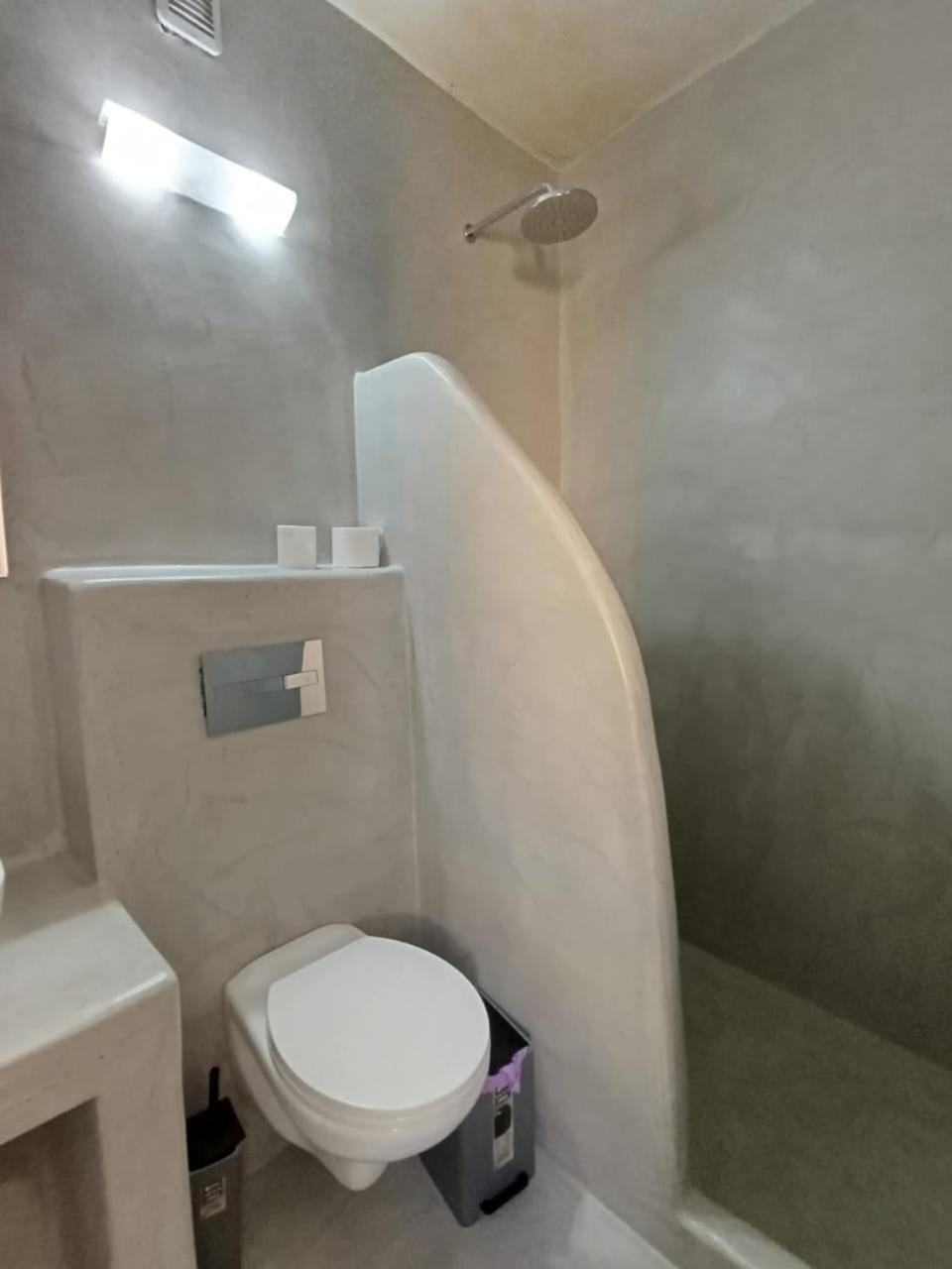 Fira Comfort Rooms Buitenkant foto