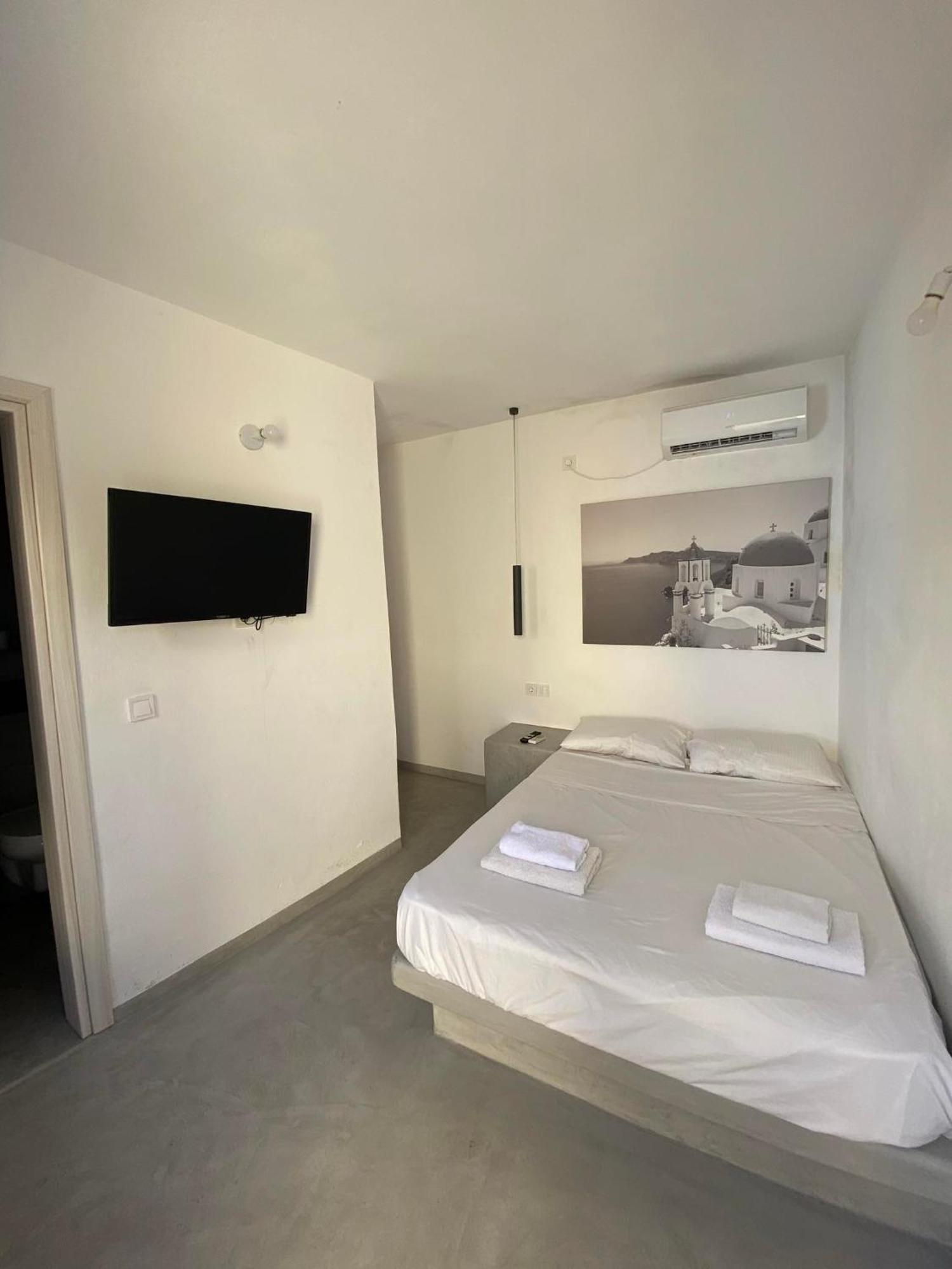 Fira Comfort Rooms Buitenkant foto