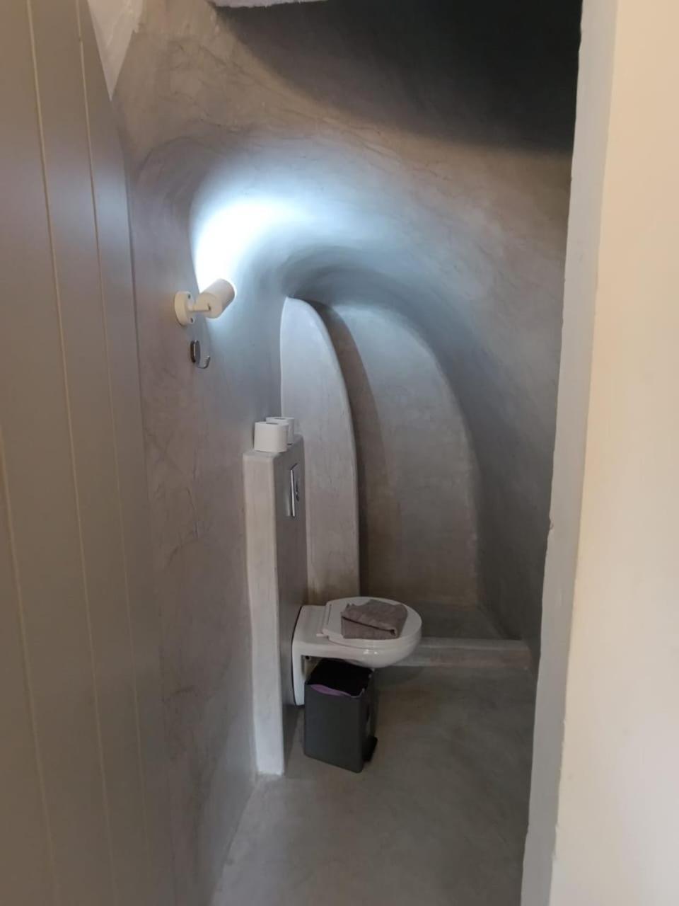 Fira Comfort Rooms Buitenkant foto