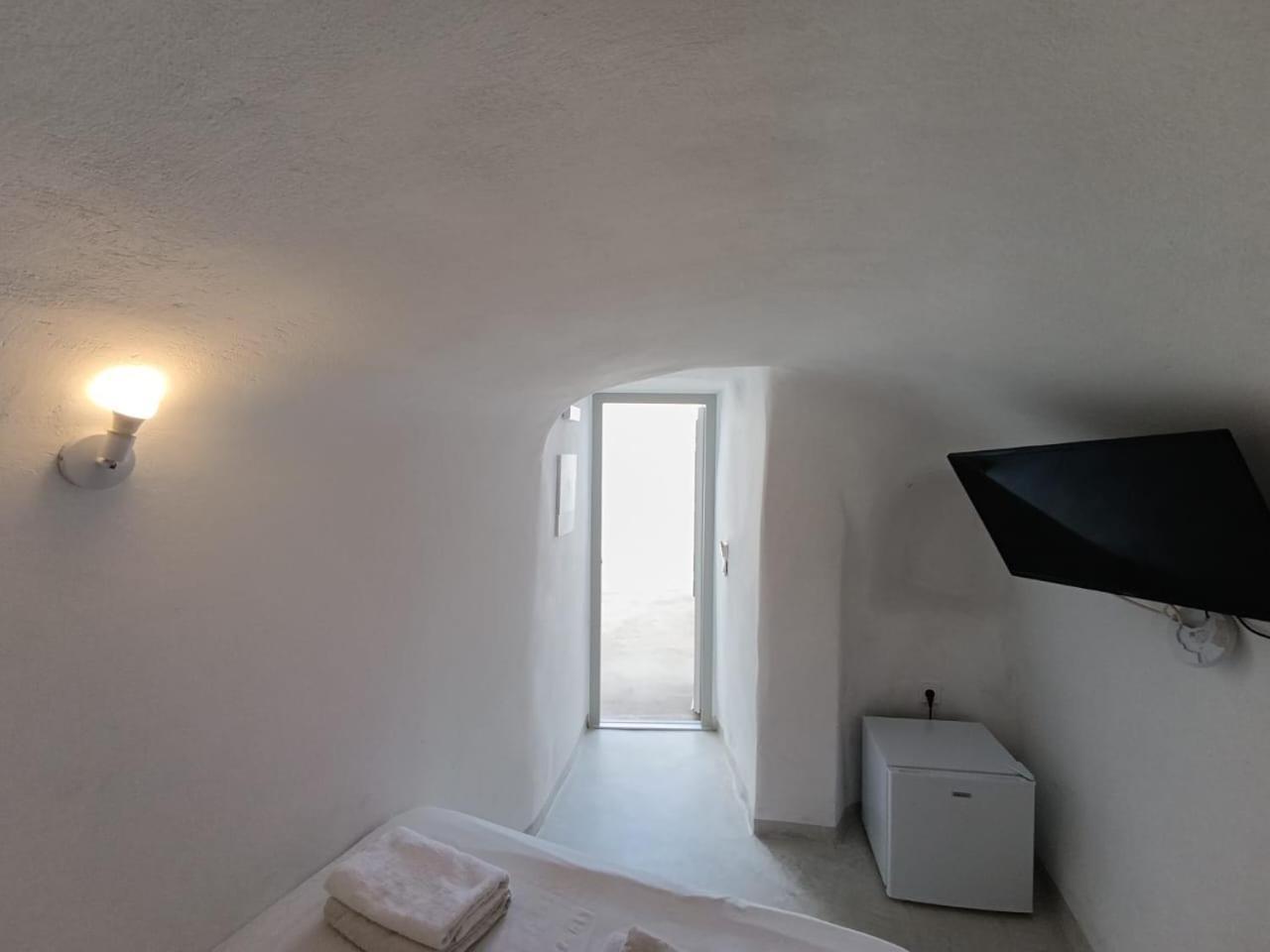 Fira Comfort Rooms Buitenkant foto
